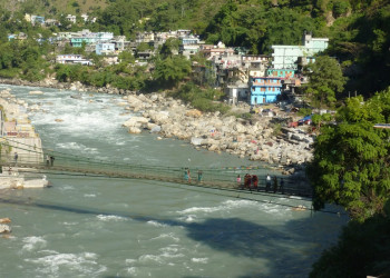 Darchula-India_border.JPG